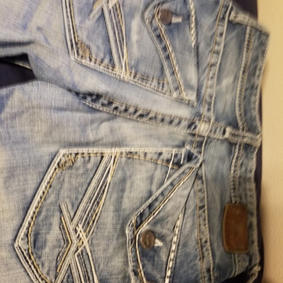 Buckle jeans - Picture 7 of 9